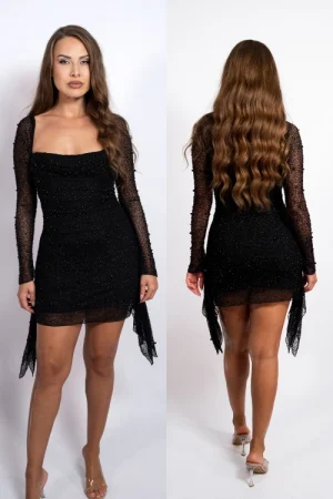 Robe perlée noire à manches longues